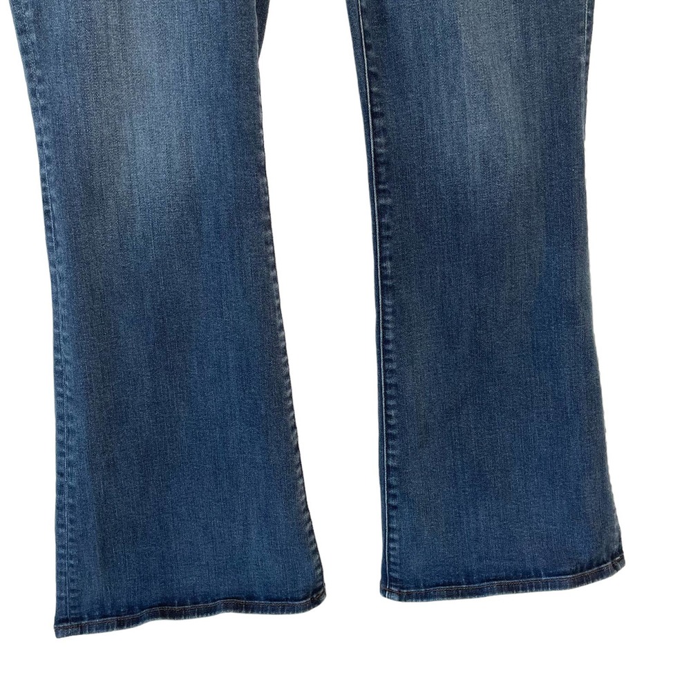 American Eagle Super Stretch Kick Boot Jeans Women's Size 16 Medium Wash - Picture 3 of 8